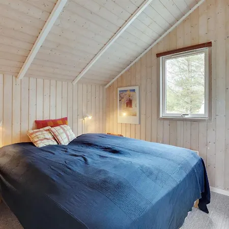 Varpu - 1-6km From The Sea By Interhome *